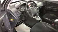 Hyundai Tucson I, место водителя