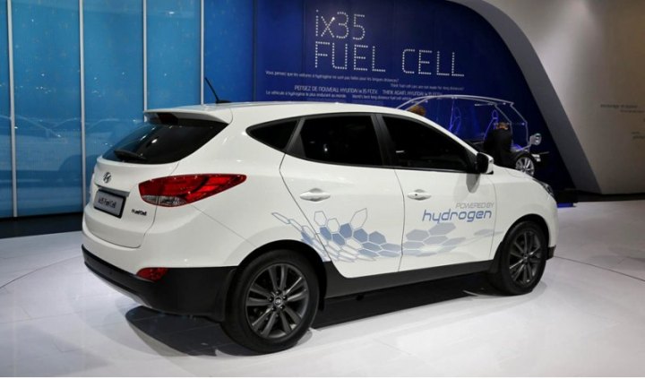 Совсем недавно корейцы запустили в производство Hyundai ix35, работающий на…
