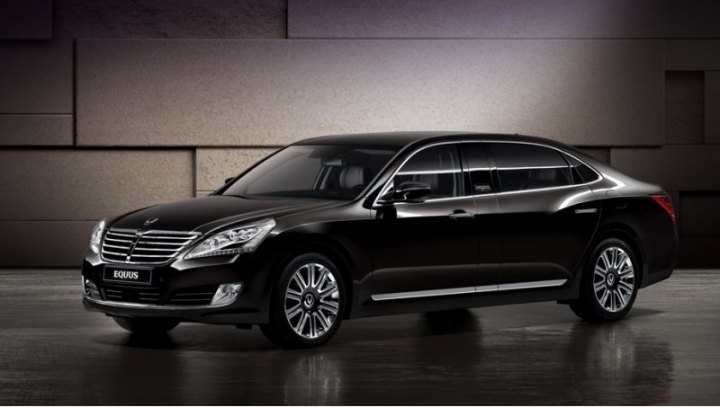 Колёсная база новинки на 300 мм длиннее стандартной.