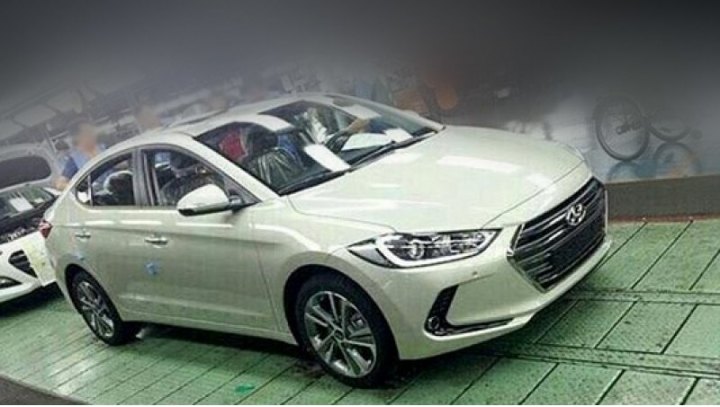 С этого ракурса новый корейский седан напоминает Chevrolet Cruze для Китая.