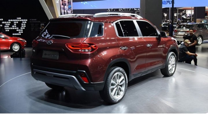 На китайском рынке купить такой Hyundai…