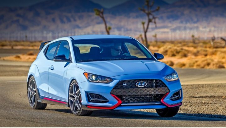 Работа над хот-хэтчем Hyundai Veloster…