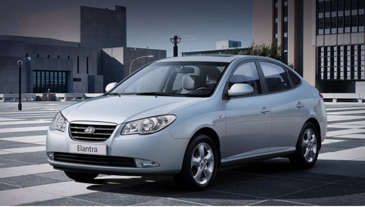 «Четвертая» Elantra для России была представлена на Московском автосалоне 2006…
