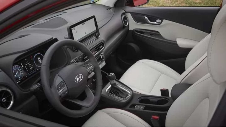 Салон актуальной версии Hyundai Kona