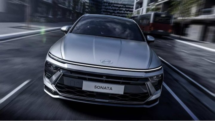 Hyundai Sonata избавилась от…