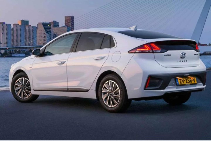 Hyundai Ioniq