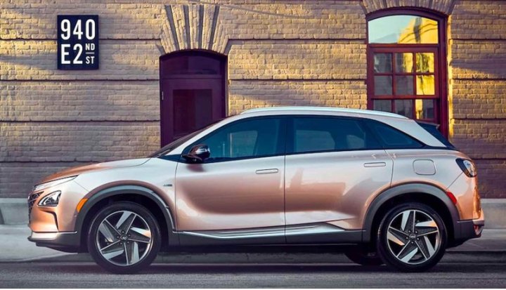 Hyundai тестирует новое поколение своего самого «странного» кроссовера