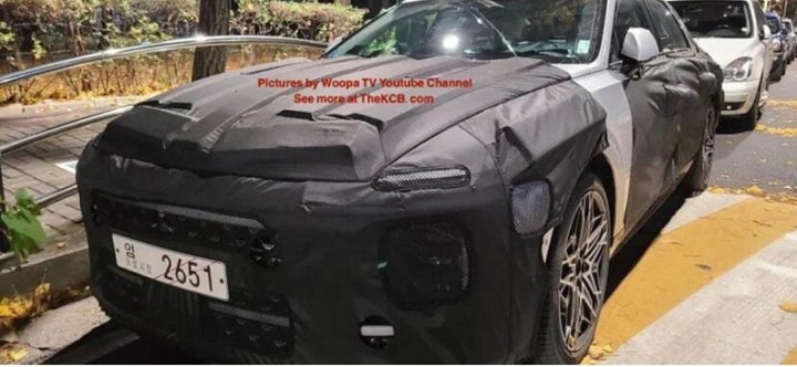Компания Hyundai представит седан…