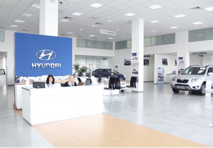 Замыкает пятерку лидеров седан Hyundai Elantra – дилеры реализовали 2 679 таких…