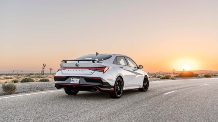 Hyundai Elantra N 2024 года поступит к…