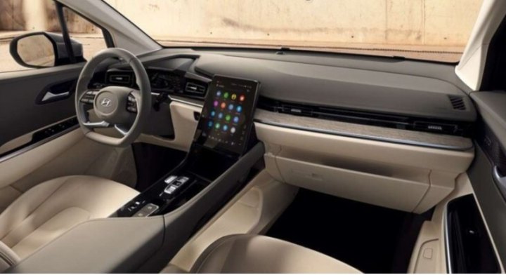 Hyundai Custin оснащен впечатляющим…