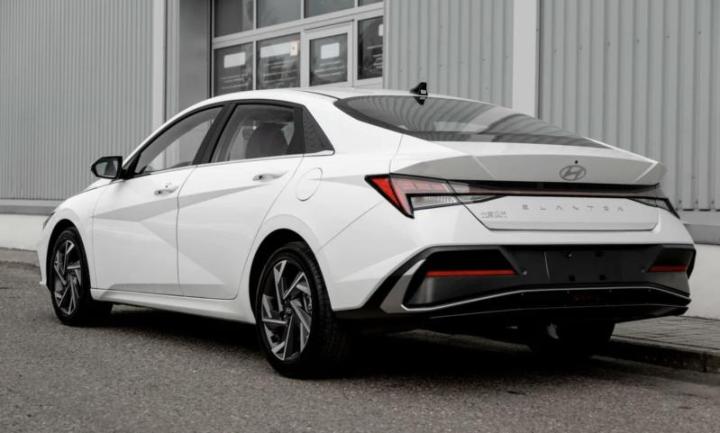 Hyundai Elantra седьмого поколения на…