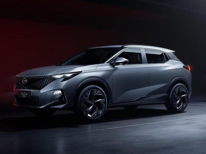 На бывшем заводе Hyundai в РФ собрали…