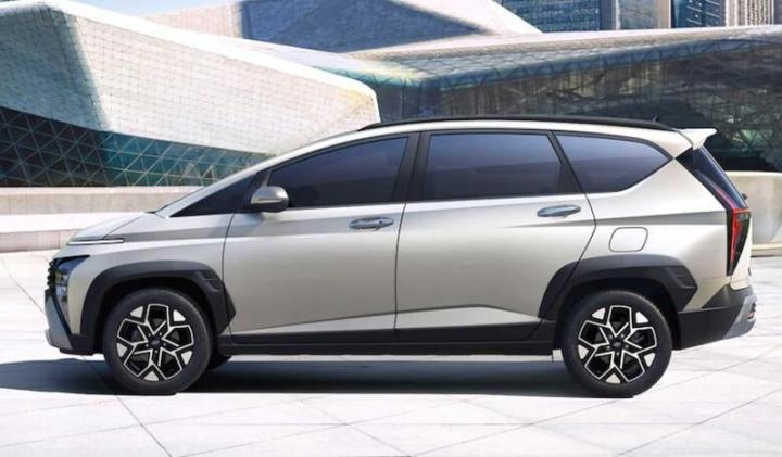 Недорогой космовэн Hyundai, сделанный…