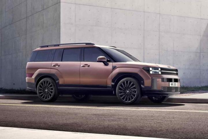 Актуальный Hyundai Santa Fe