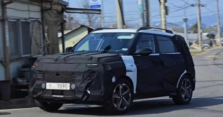 Прототип нового поколения Hyundai Venue