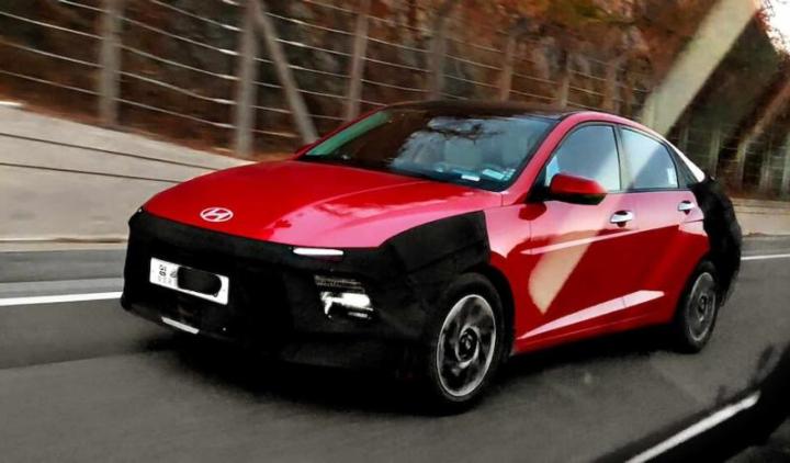 Hyundai тестирует новый Solaris. Первые…