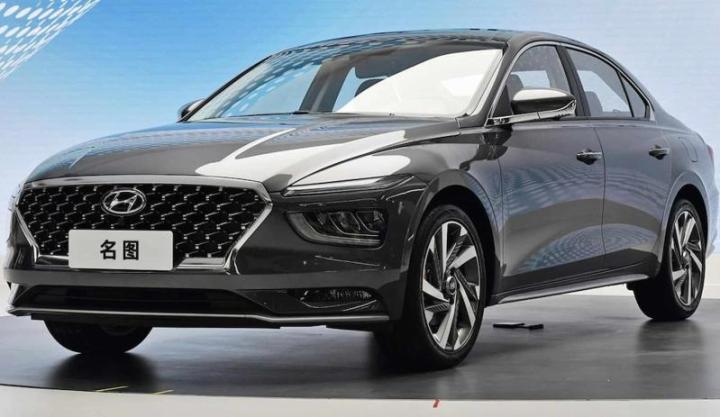 Hyundai Mistra 2025