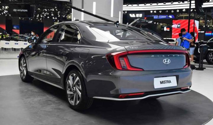 Hyundai Mistra 2025