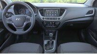 Шофьорска седалка Hyundai Accent 2018 година