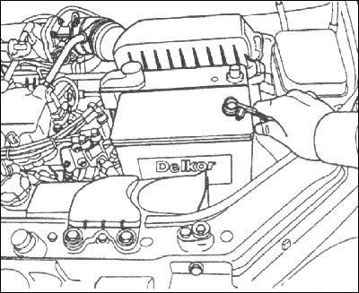 1. Отсоедините провод от отрицательной…