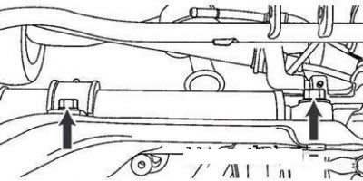Болты крепления рулевого механизма