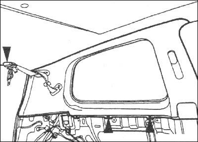 5. Отверните два винта, отверните болт…