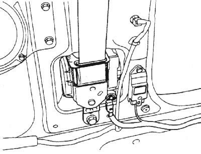 8. Снимите ремень безопасности…