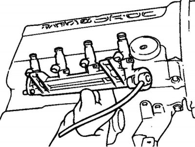 Рис. 2.183. Топливный коллектор в сборе с форсунками