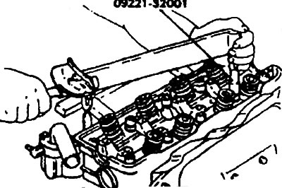 Момент затяжки: Болты и гайки впускного…