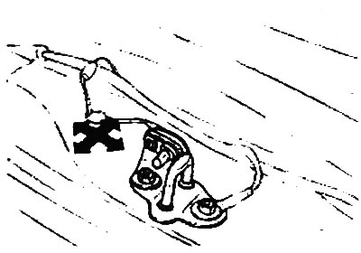 3. Install the rear window lower molding retaining clips and rear window stoppers.