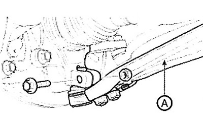 Note: Tightening torque: 98.1-117.7 Nm.